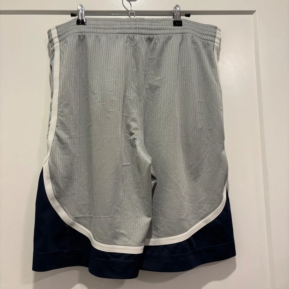 Nike Basketball Shorts Mens Medium Grey Navy Blue White Athletic Gym Swoosh